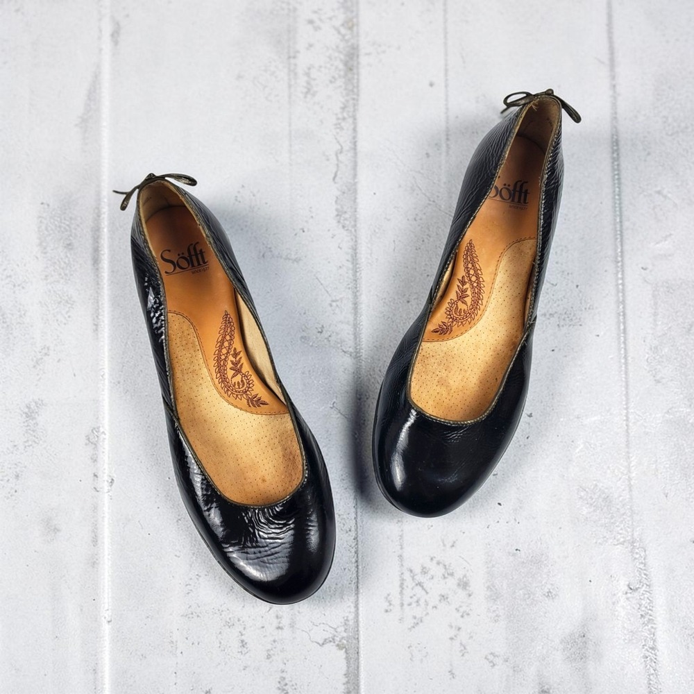 Sofft Black Patent Leather Ballet Flats Lace Up Heel Low Wedge 8.5M 1017511